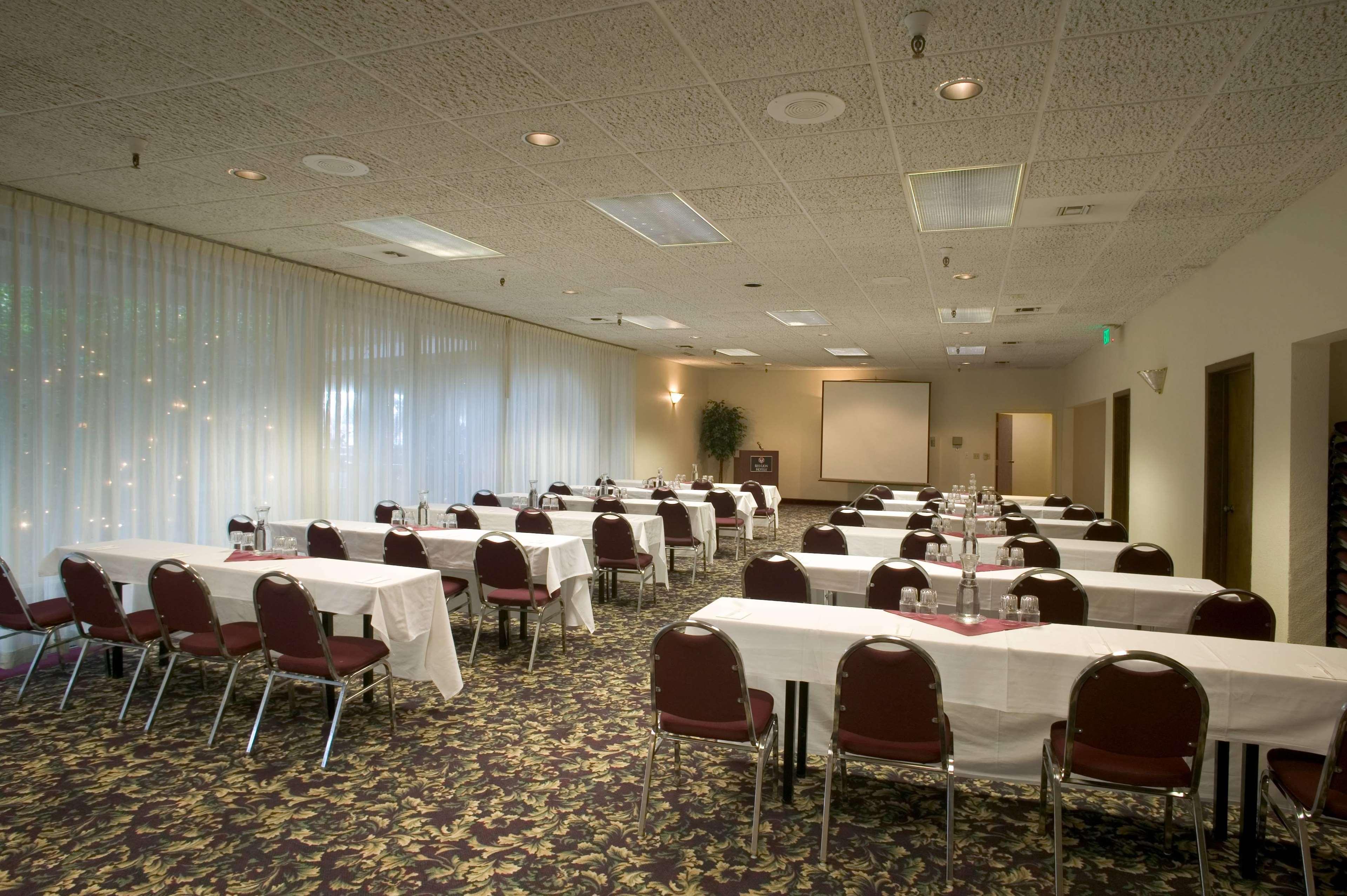 Red Lion Hotel Yakima Center Extérieur photo
